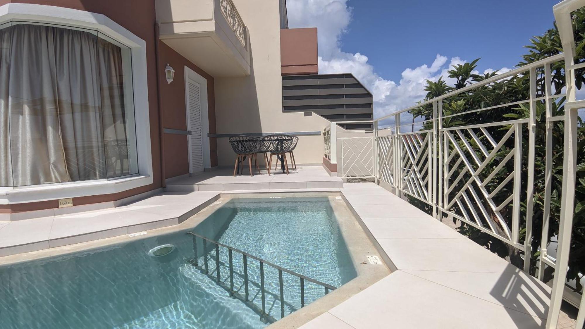 Pantanassa Villas Agia Marina  Екстер'єр фото
