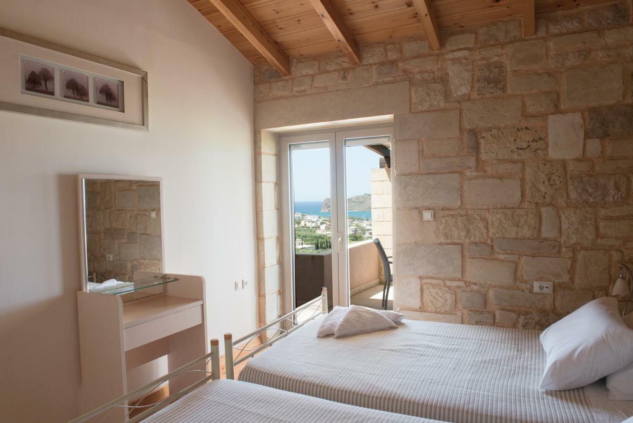 Pantanassa Villas Agia Marina  Екстер'єр фото