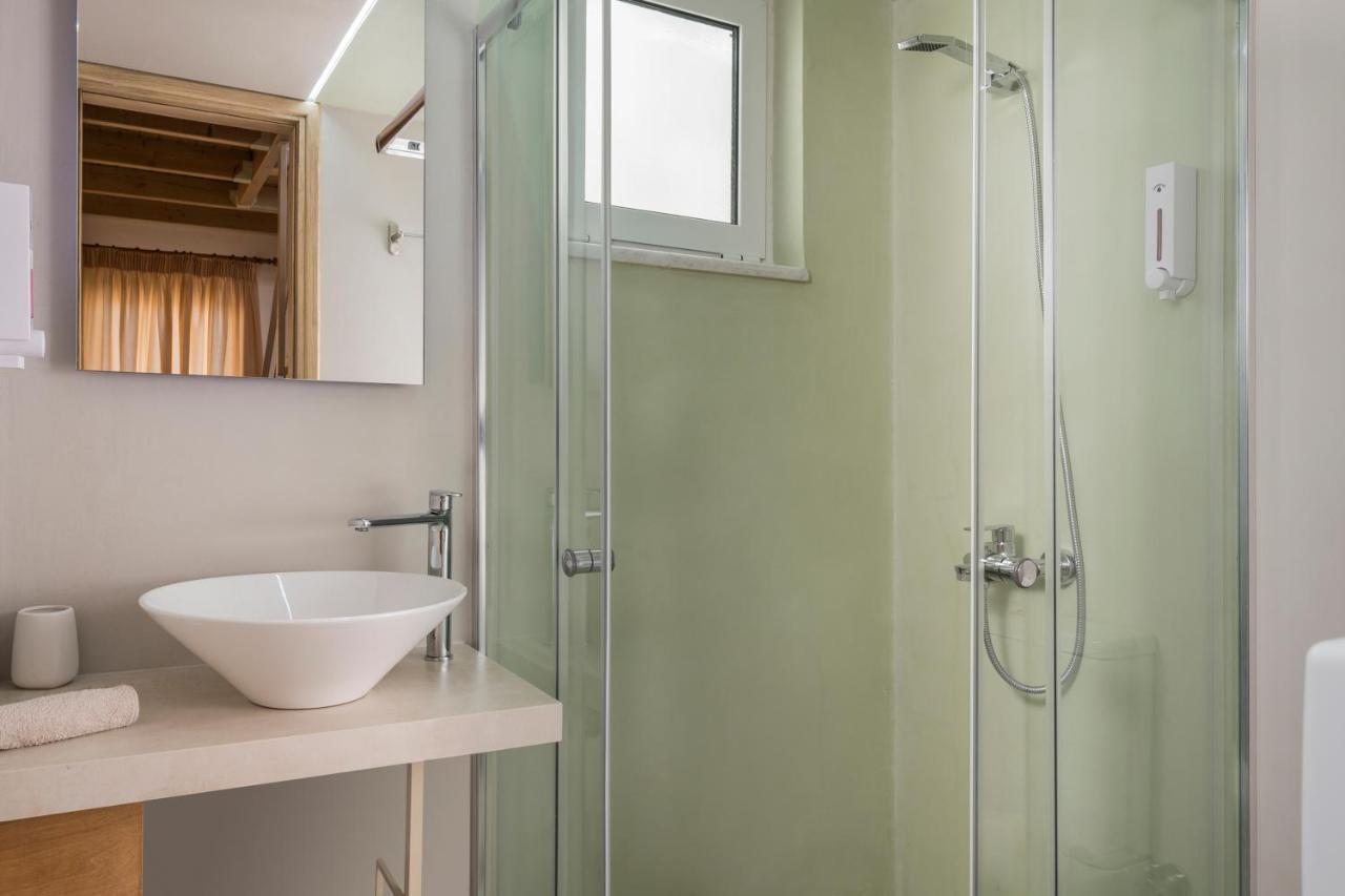 Pantanassa Villas Agia Marina  Екстер'єр фото